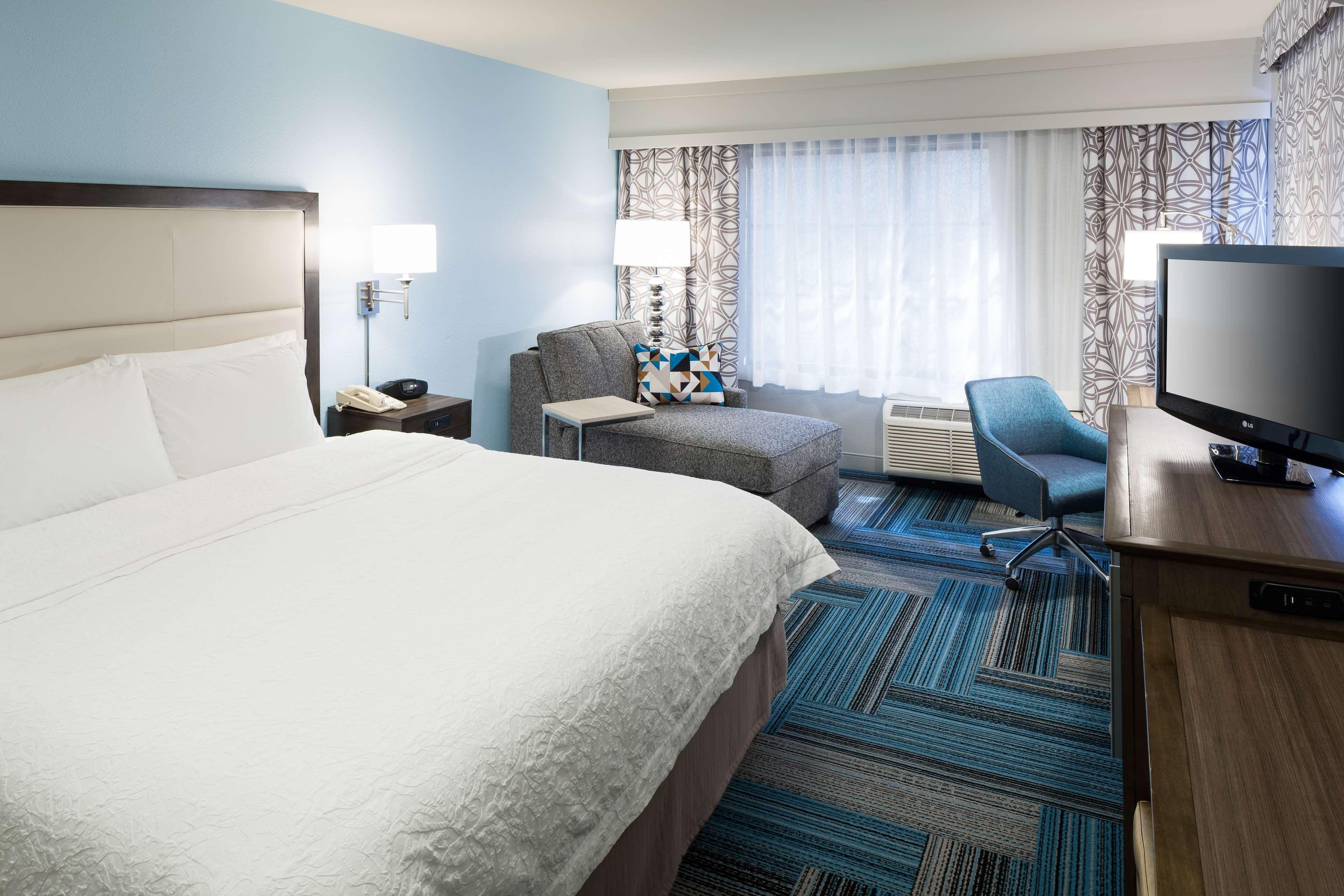 Hampton Inn San Diego Downtown Exterior photo