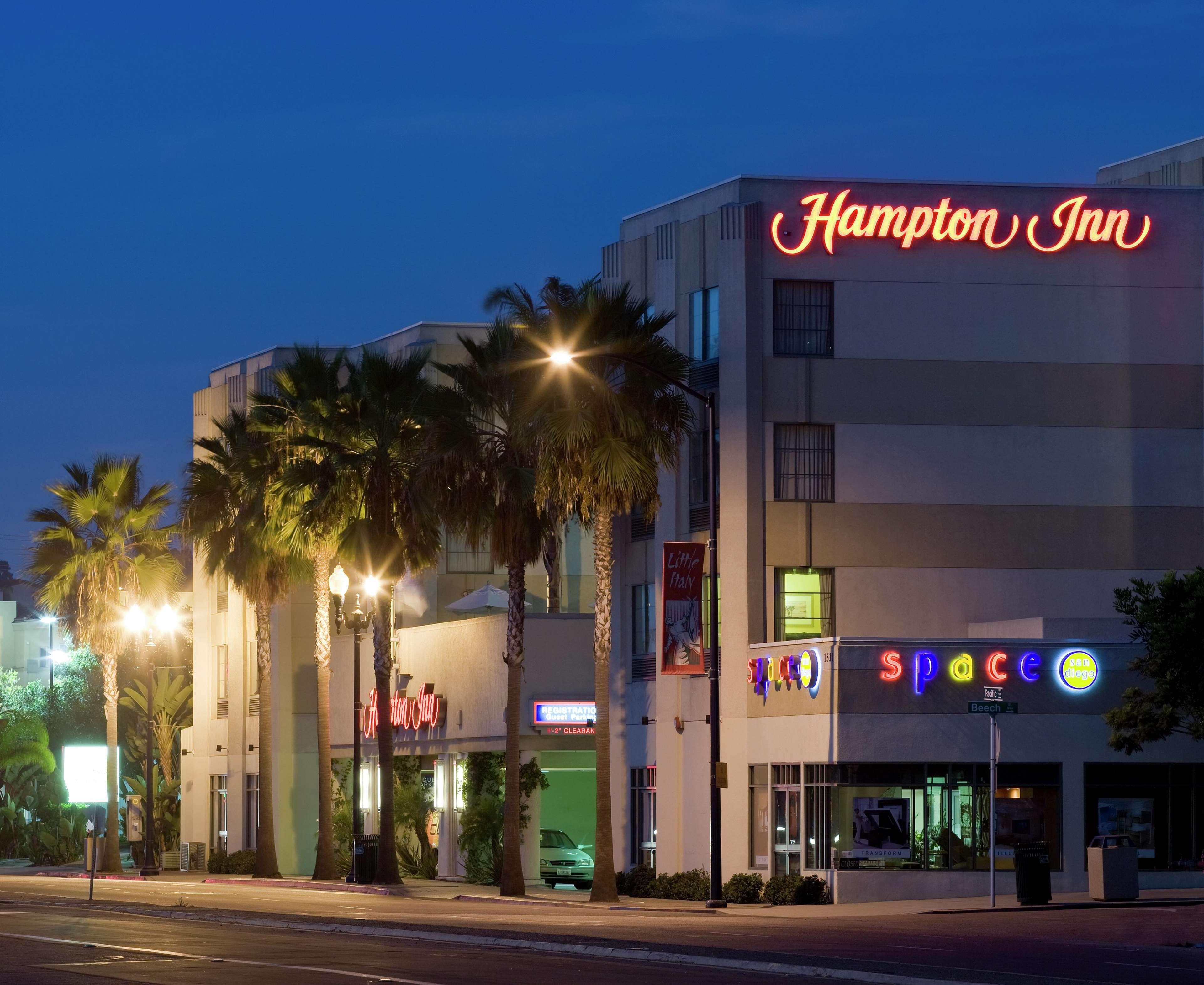 Hampton Inn San Diego Downtown Exterior photo