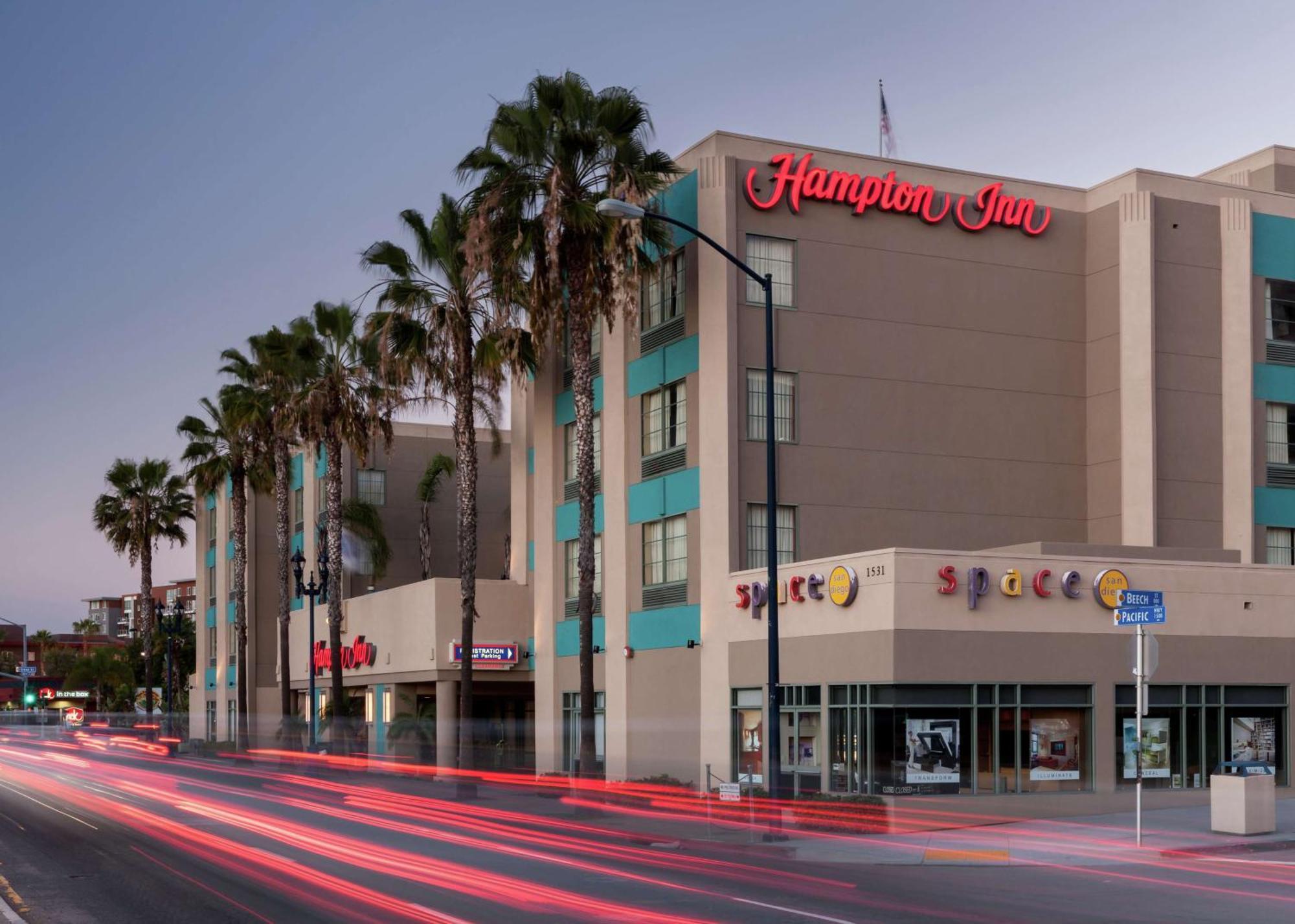 Hampton Inn San Diego Downtown Exterior photo